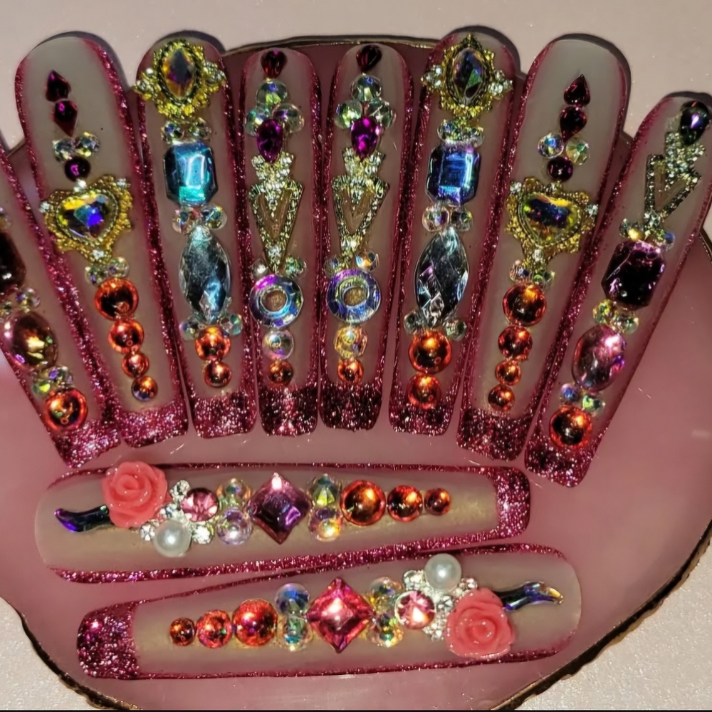 Pink Glitter Rhinestone Nail Set - Picture 2 of 4